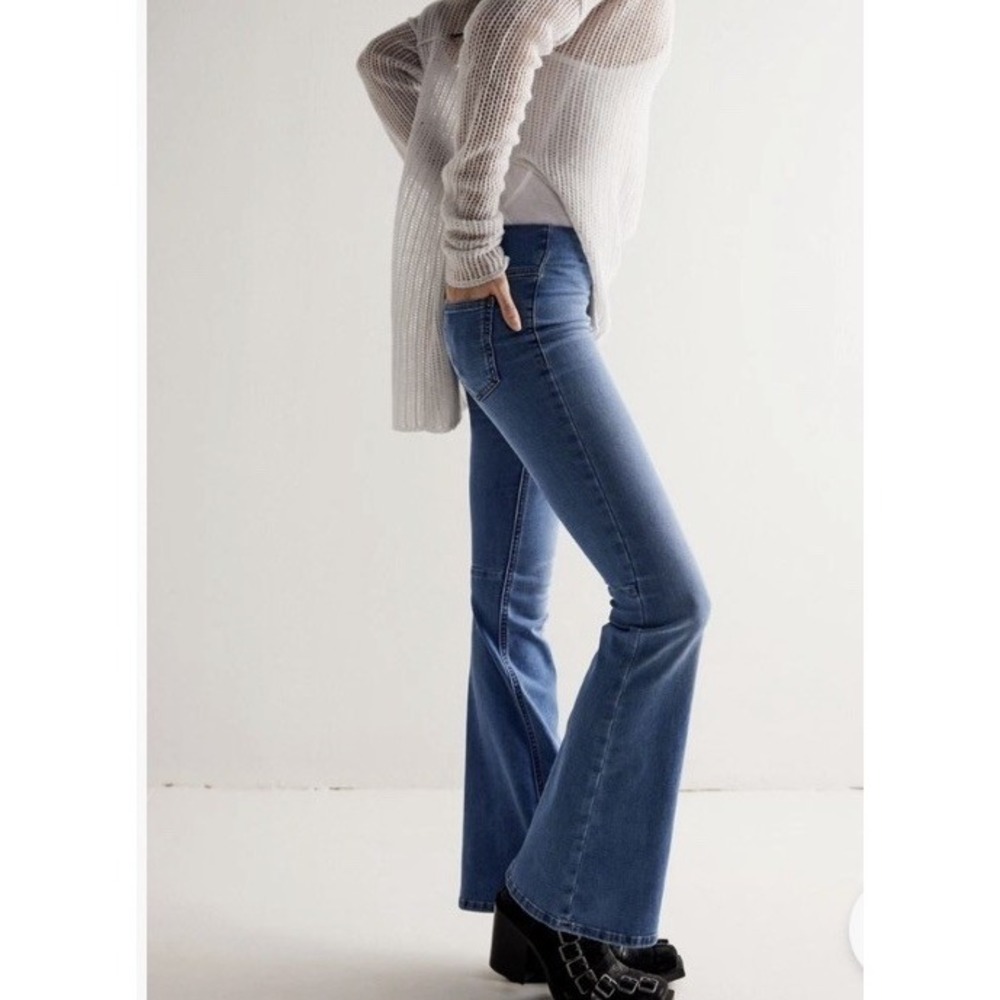 New We The Free People Penny Pull On Flare Stretch Medium Echo Blue Jeans 25
